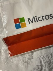 NEW Microsoft Reusable Tote Shopping Bag Large Carry Straps Button Closure HD