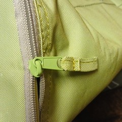 Trader Joe’s Green Nylon Reusable Shopping Bag All-Over Pattern Zipper Closure