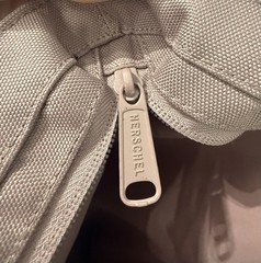 Herschel Mica Reusable Tote Shopping Bag Pink Zip Top