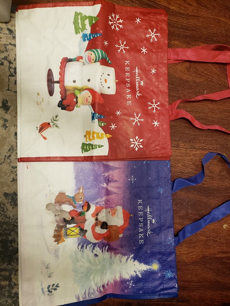 2 Hallmark Keepsake Plastic Tote Bag 2021 2022 Gnomes & Santa & Forest Animals