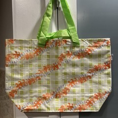 Le’ale’a Hawaiian Puakenikeni & Pikake Flowers Print Large Reusable Bag NEW
