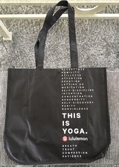 Lululemon Reusable Large Shopping Bag Black This Is Yoga Pre-Owned with Snap Top