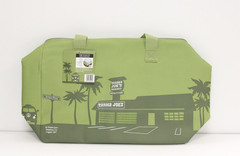Trader Joe’s Large Insulated Tote Olive Green 8 Gallon Reusable Bag Cooler *NEW*