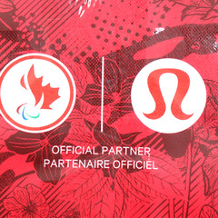 Lululemon Red TEAM CANADA Reusable Tote Shopping Gym Lunch Bag Large 16.5″ x 14″