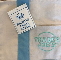 🔥 Trader Joe’s – Mini Canvas Tote Bag – Blue – Spring 2026 – Limited Edition 🔥