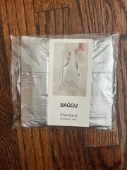 BAGGU Silver Metallic Baggu Standard Reuseable Bag NWT HTF Rare