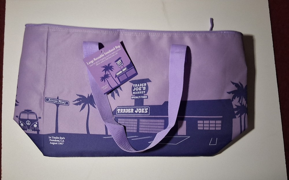 Trader Joe’s Lavender Large Reusable Insulated Bag 8 Gallon