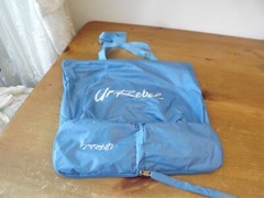 FOLDABLE, ZIPPERED, REUSABLE TOTE BAG UrREBEL w/ handle interior zippered pocket