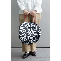 Itoya Exclusive Shupatto Compact Bag M Black Check Limited Edition Foldable Bag