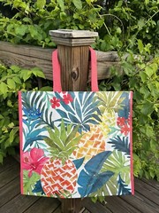 Home Goods Shopping Bag Colorful PINEAPPLES 🍍 Floral Pretty! NEWfree✈️