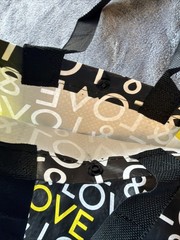 Kendra Scott Reusable Bag, Love Design, Snap Closure, 10x13x4 Inches