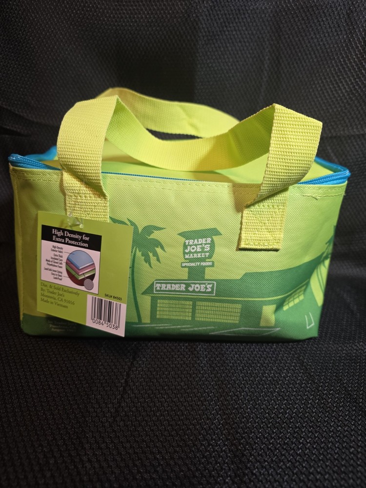 Trader Joe’s Mini Insulated Tote Bag LIME GREEN w/Blue Accent NWT! New Release