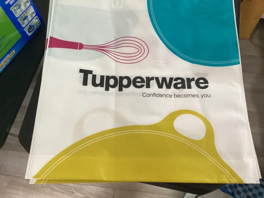 Tupperware Shopping Bag Large Advertising Bag White 19 1/2″ x 19 1/2″ x 4″ wide