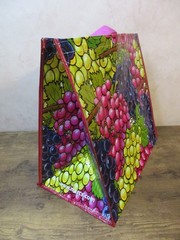 Wine Grapes Vineyard Heavy Duty Reusable Tote Shopping Bag 16″ X 16″ X 9″