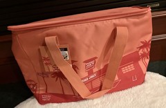 NWT Trader Joe Large Peach Reusable Inssllated Shopping Bag 8 Gallon with zip