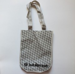 Lot Of 8 Lululemon Shopping Bags Snap Close Red White Black Print Reusable Tote