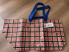 IKEA VINTERFINT Shopping bag, large, check pattern, 19 gallon Christmas 2025