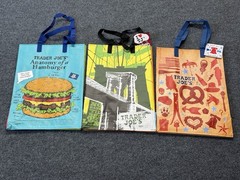 TRADER JOE’S – 3 Reusable 6 Gallon Capacity Grocery Bags – NEW – NWT