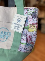 Trader Joe’s Mini Tote Customized Hearty Cats w/Confetti Lining& Pocket& Cushion