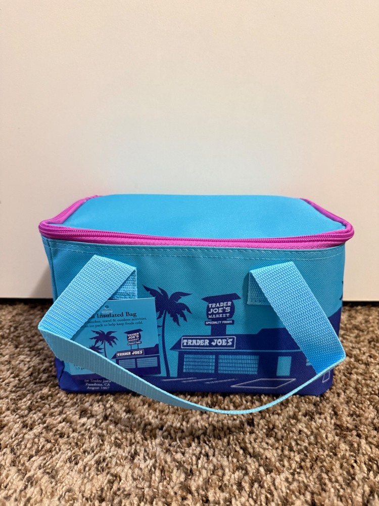Trader Joe’s 2026 Summer Mini Insulated Tote Bag Ice Blue NWT Authentic