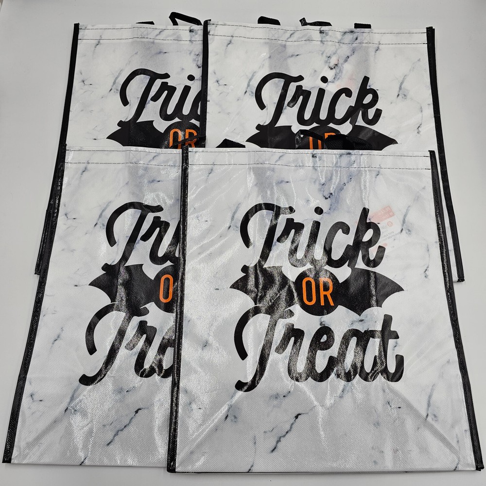 Celebrate It! Halloween Large Reusable Tote Bags 15″ x 13″ x 7″ ~ SET OF 4 ~ NWT
