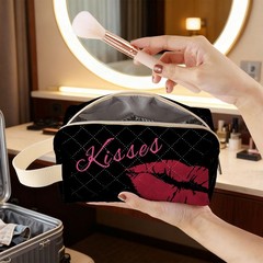 SuoSycorax Red Lip Kisses Printed Quilted Makeup Pouch for one size, bjz18088
