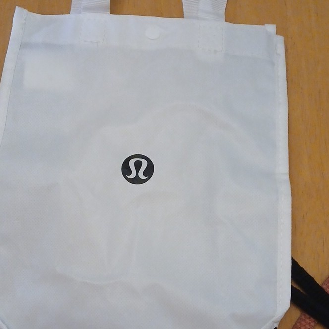 Lululemon Reusable Shopping Bag Foldable Recycled White Black Modern Solid