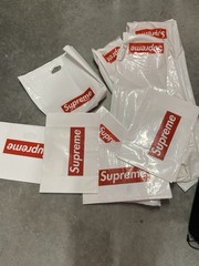 Supreme In-Store Shopping Bags (Lot of 50) – Various Sizes – New