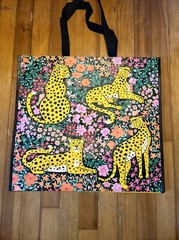 New TJX🌸 Shopping Gift Bag Reusable Large Tote Leopard Cheetah BIG CATS Flowers
