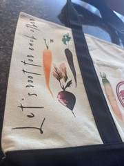 Trader Joe’s Foldable Canvas Reusable Shopping Bag Vegetable Beige Navy