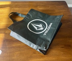 Volcom Shopping Bag – Beach Tote – Grocery Bag – Recycled Polypropylene – Black