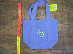 Trader Joe’s Mini Trick or Treat Halloween Canvas Tote Bag Purple(U15, U16)