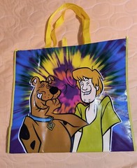 Scooby Doo & Shaggy Reusable Yellow Colorful Shopping Gift Bag with handle NEW!