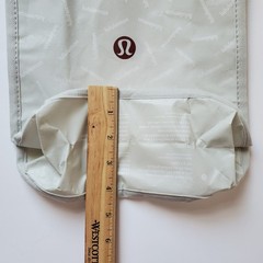 Lot Of 8 Lululemon Shopping Bags Snap Close Red White Black Print Reusable Tote