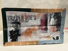 Trader Joe’s CHICAGO 1/2 & 1/2 Regional Reusable Shopping Bag – Collect ’em All!