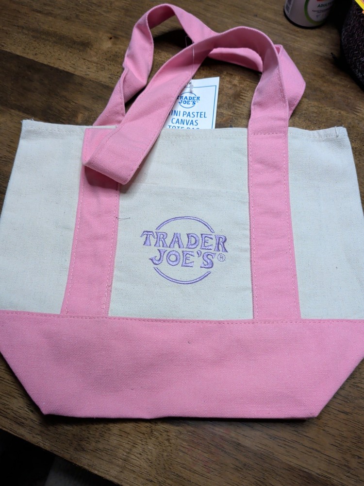 Trader Joe’s 2026 Mini Canvas Pastel Reusable Tote Bag Pink – BRAND NEW | US