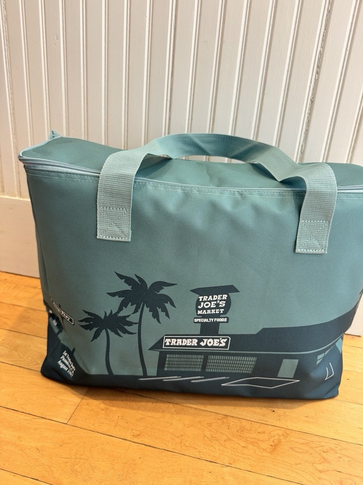 Trader Joe’s Pasadena CA 1967 Insulated Cooler Tote Bag Teal Large Rare