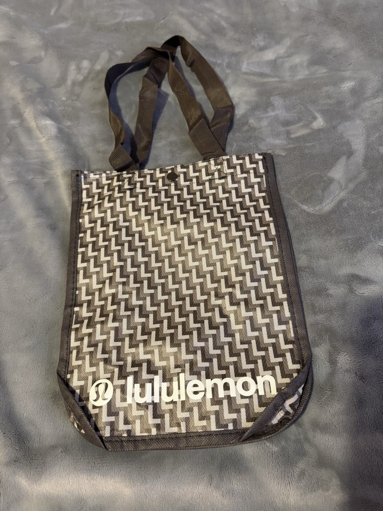 Lululemon Foldable Geometric Black White Reusable Shopping Bag Tote