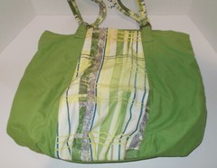 Oakley Womens Plaid Beach Travel Tote Bag Acrid Green 17″ x 15″ x 5″ reversible