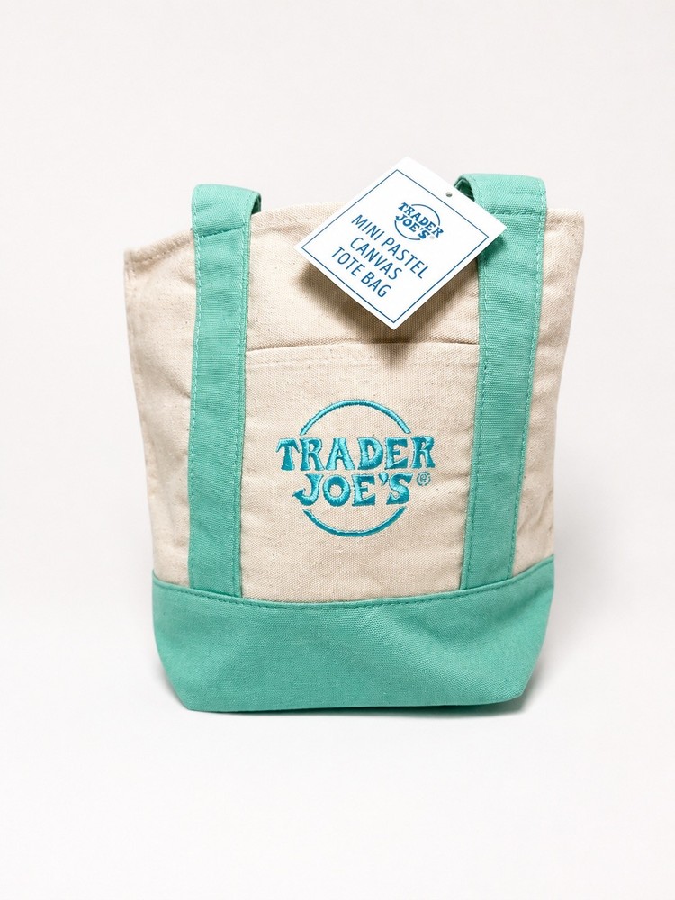 Trader Joe’s Mini Pastel Canvas Tote Bag in Mint Green NWT Spring Reusable
