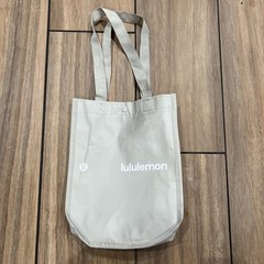 Lululemon Reusable Tote/Shopping Bag, Light Gray Ombré, 16.5″ x 14″ x 6.5″
