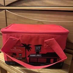TRADER JOE’S MINI INSULATED TOTE LUNCH BAG RED NEW