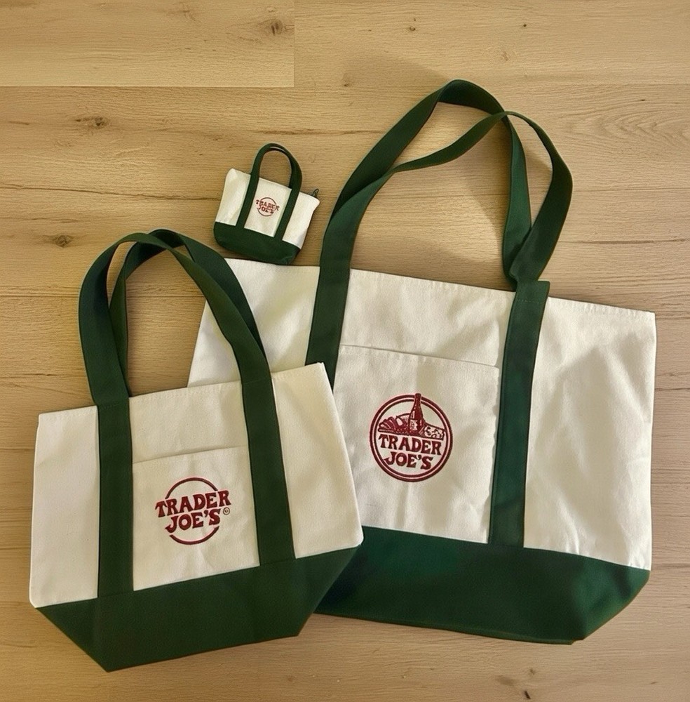 Trader Joe’s Canvas Tote Hunter Green Full set of 3 Large Mini and Micro Sizes