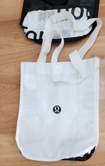 Lululemon Reusable Snap Tote Bags Lot of 4. White Black Red Small Apprx 11×9