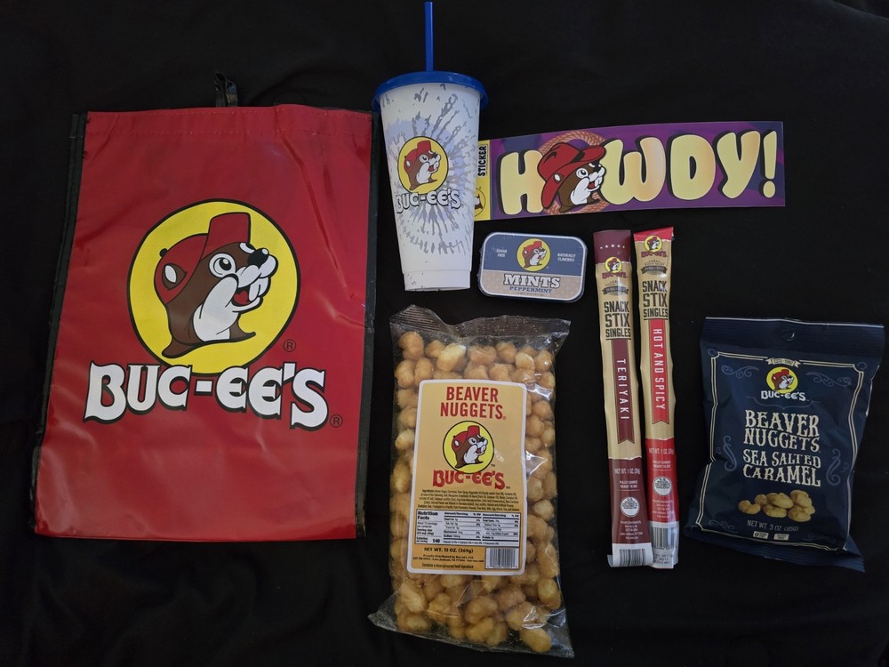Buc-ee’s Gift Bundle Tote Bag, Snacks, Sticker