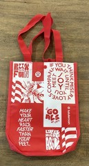 6 – Lululemon – New, Small Shopping Bags, (4 patterned, 2 solid) Free Ship