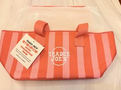 NEW! PINK STRIPS ‼️Trader Joe’s Mini Insulated Bag 1.5 Gallons 💗💗