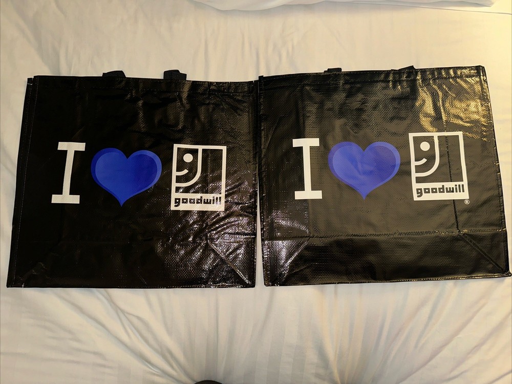 2 NEW “I Heart Goodwill” Reusable Bags Thrifting Blue Heart Large Size