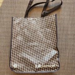 Lululemon Reusable Shopping Gift Bag Yoga Tote Light Beige Geometric 16″x14″X6″
