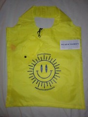 New Yellow Supergoop! Smiley Sun Logo Nylon Reusable Bag Wear Sunscreen Sticker